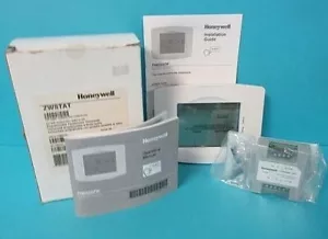 Honeywell-Programmable Touchscreen Thermostat-ZWSTAT - Picture 1 of 2