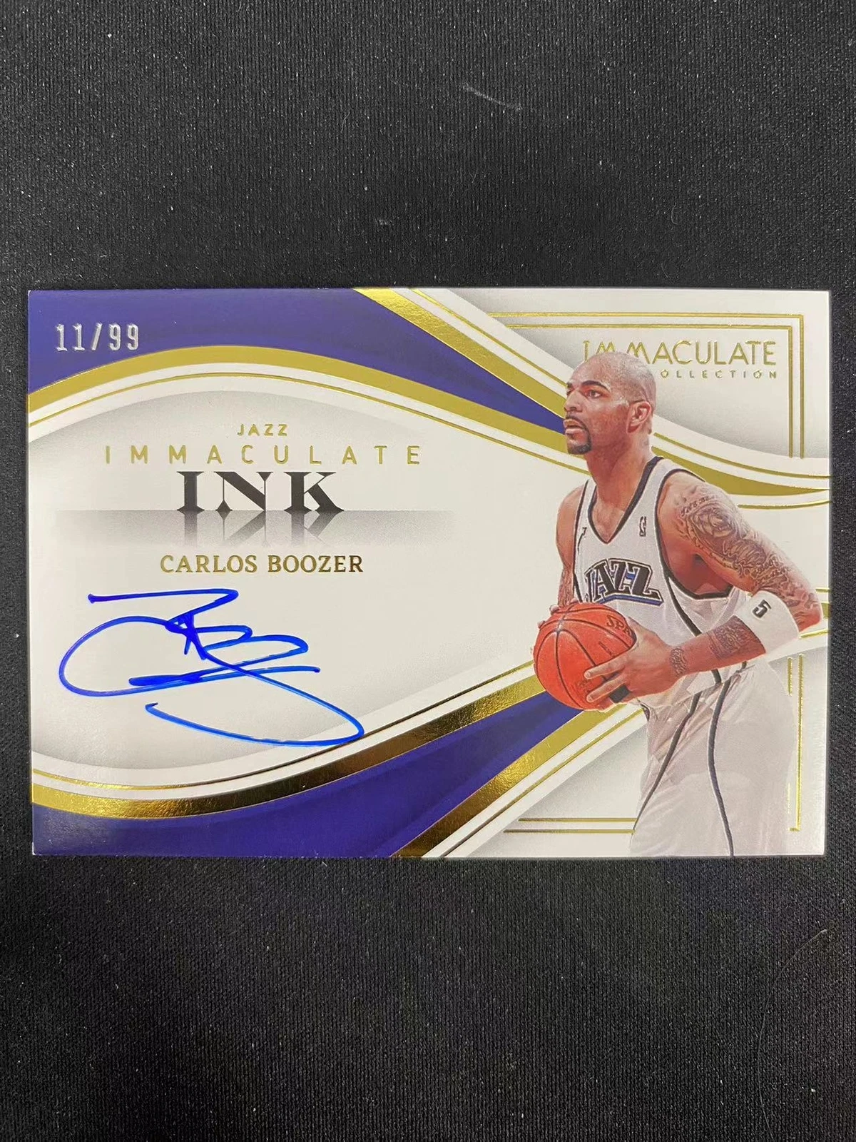 22-23 Panini Immaculate Carlos Boozer 11/99 Immaculate Ink Autographs FG