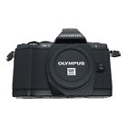OLYMPUS OM-D E-M5 Objektivkit OM-D 1,65 Megapixel, 4/3 Zoll, dedizierter Akku,