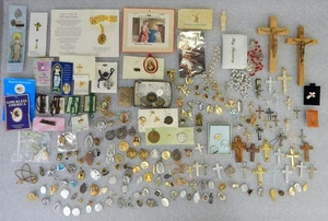 Huge Lot Vintage Catholic Christian Crucifix jewelry pendant pin necklace cross - Picture 1 of 7