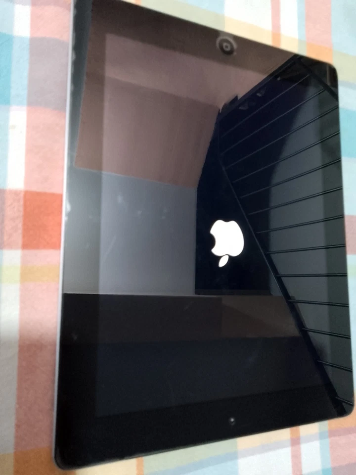 Apple Ipad 3 32gb Model A1430 - Immagine 1 di 4
