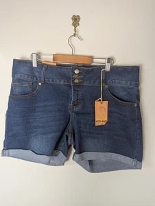 1826 Jeans Denim Cuffed Shorts Size 16 Stretch NEW - Picture 1 of 8