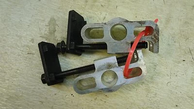 1980 Suzuki GS550ES GS 550 ES S399' conjunto de ajustadores de roda traseira par - Imagem 1 de 4