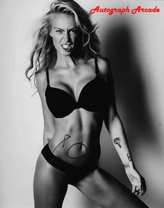 CariDee English Gossip Girl Signed Original Autographed Photo 8x10 COA #1 - Picture 1 of 1