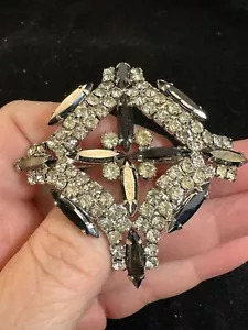 Maltese Cross Rhinestones Onyx Navette JULIANA Vintage Silver Brooch M-6401 - Picture 1 of 3