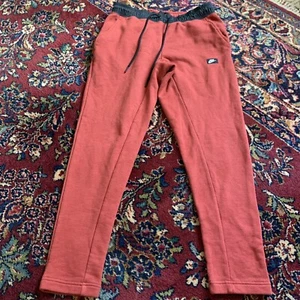 Nike Sweatpants Men Small Optic Joggers  Mini Swoosh Rust Red Pockets Drawstring - Picture 1 of 7