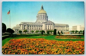 California San Francisco City Hall Vintage Postcard - Picture 1 of 2