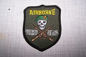 1 Aufnäher Patch Abzeichen AIRBORNE MESS WITH THE BEST Gewehr Barett Special - Bild 1 von 1