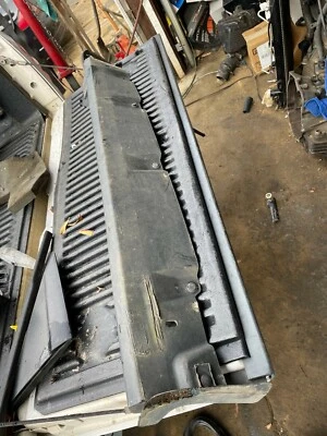 14-18 FORD TRANSIT CONNECT OEM RH REAR SIDESKIRT / ROCKER MOULDING TRIM - Image 1 of 4