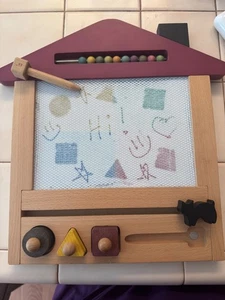 magnetic drawing board for kids - Picture 1 of 4