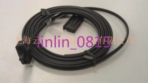 1Pcs New Autonics fiber optic sensor FDP-320-10 - Picture 1 of 3