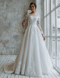 Long Sleeve Lace Wedding Dresses Appliques Buttons Back Princess Bridal Gowns - Picture 1 of 9