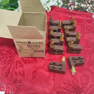 12X Vintage GE General Electric Unbreakable 3 Way Cube Tap Plug Adapter NOS New - Picture 1 of 6