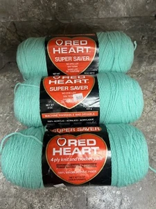Lot Of 3 Vintage RED HEART Worsted Yarn 4 Ply 8 oz Acrylic New Light Mint 364 - Picture 1 of 7