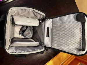 Canon EOS 6D 20.2MP Digital SLR Camera 8035B002 +Canon BG-E13 Batter Grip + Case - Picture 1 of 11