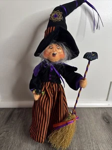 2008 Annalee Halloween Hexe mit Besen und Spinne Neu ohne Etikett - Bild 1 von 7