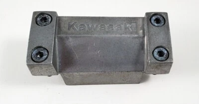 Kawasaki EN450 454 LTD 1985-1990 Handlebar Holder Top Clamp 46012-1125 - Image 1 of 4