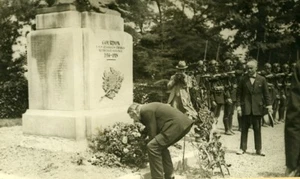 France Gourdon Aristide Briand War Memorial Photographer Old Photo Rol 1931 - Picture 1 of 3