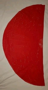 MCM rote Tischdecke rund 48" Weihnachten Spitze Bäume Stechpalme Kerze Zuckerstange mit Schleife - Bild 1 von 7