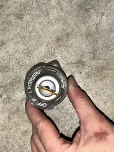 TCM Aircraft Products 10-357210-1 J Magneto Switch / Ignition Switch W/ Key - Picture 1 of 5