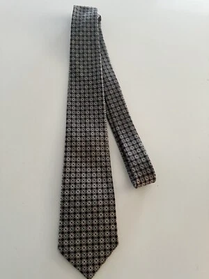 Burma Bibas 纯丝绸棕色绿色图案领带 WPL 13185 58 英寸升 — 第 1/4 张图片