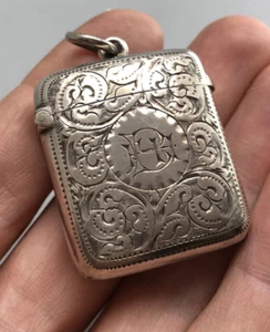 Victorian SIlver Vesta Case A & J Birmingham 1898 CZX - Picture 1 of 3