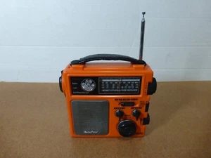 Eton FR-300 (5-Band) AM-FM-Weather Emergency Hand-Crank Radio - Picture 1 of 4