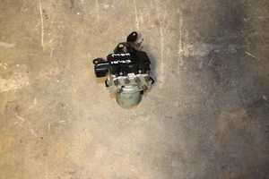 1997-2001 Honda Prelude M/T OEM ABS anti lock brake pump module - Picture 1 of 7