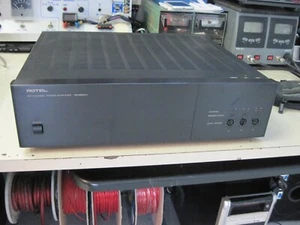 AMPLIFICATORE FINALE ROTEL RB - 956 AX USATO VINTAGE N° 2 - Imagen 1 de 4