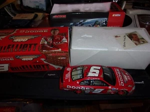 Bill Elliot 1/24 Scale Stock Car Brickyard 400  2003 - Picture 1 of 10