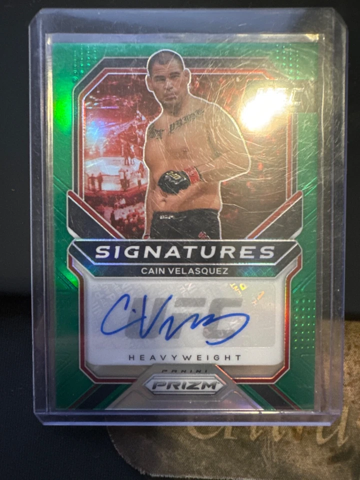 cain velasquez autograph prizm - Image 1 of 1