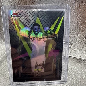 2025 Topps Finest WWE Jey Uso #28 Black Refractor #d /50 Common Base Card SP - Picture 1 of 10