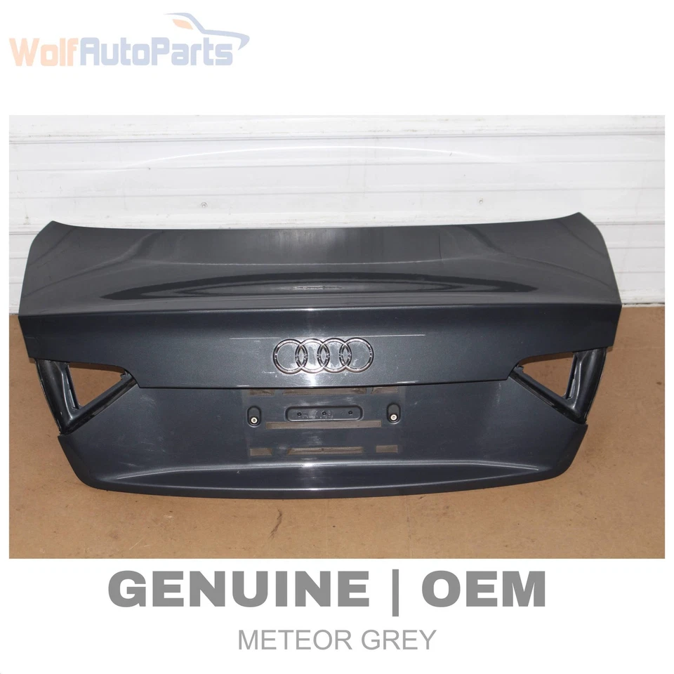 AUDI S5 2008-2016 - maletero / tapa cubierta 8T0827023AJ Foto 1 de 4