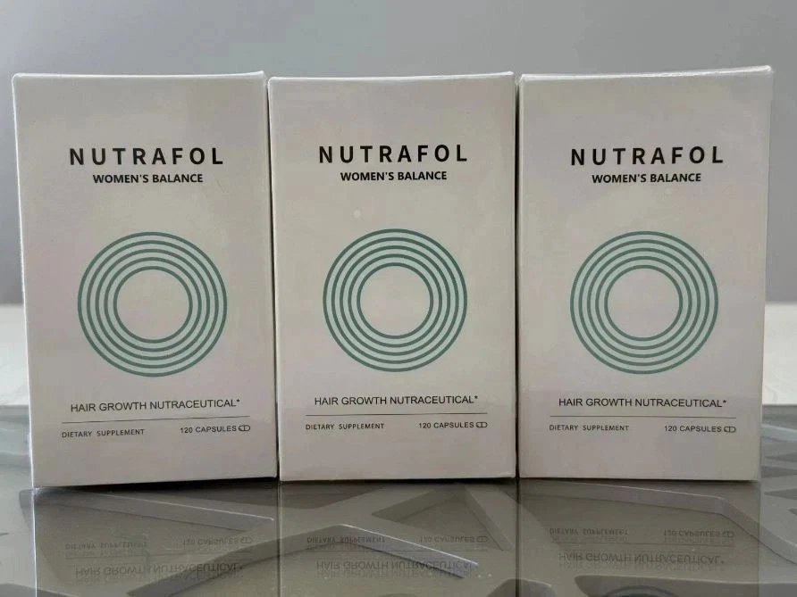 Cápsulas de crecimiento capilar utrafol Balance para mujer de 45 años en adelante PACK DE 3, SUMINISTRO PARA 3 MESES Foto 1 de 1