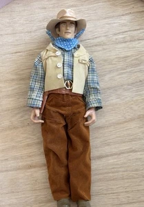 Rare Ltd Edition 1997 Best of the West Rawhide Rowdy Yates Clint Eastwood Figure - Picture 1 of 10