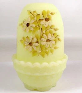 Lámpara de hadas de vidrio artístico Fenton de colección luz uranio natillas satinadas pintadas a mano margarita - Imagen 1 de 11
