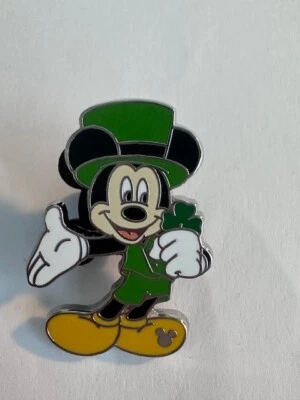 Prendedor Disney Mickey Día de San Patricio Vacaciones Oculto Disneyland 2024 (C0) Foto 1 de 2
