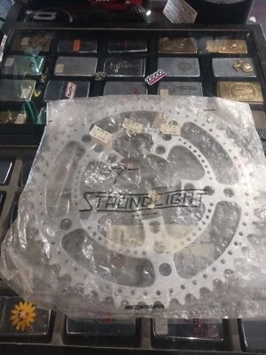 Anillo de cadena de aluminio Stronglight 52 dientes perforado 86 mm BCD 5 pernos - plateado - nuevo de stock Foto 1 de 3