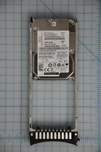 IBM 300GB 10K 64MB SAS-2.5'' ST300MP0015 00WV957 - Picture 1 of 3