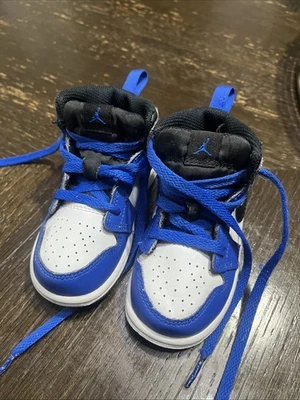 Camiseta alta Nike Ones para niños pequeños talla 6c Foto 1 de 3