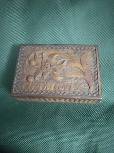 Vintage CHAMONIX Carved Wood Box Mini Hinged Edelweiss Decorative European - Picture 1 of 8