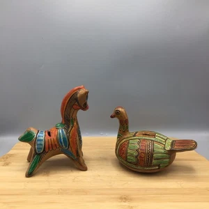 Pair Of Vintage Tonala Mexico Pottery Coin Banks. Hand Painted. - Picture 1 of 17