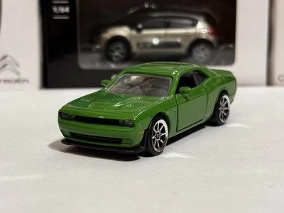 Coches premium Majorette - Dodge Challenger SRT VERDE 1/64 - Sueltos Foto 1 de 4