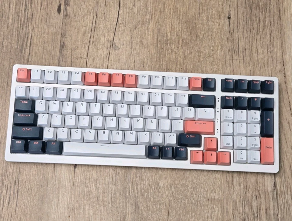 Royal Kludge RK98 Keyboard Tri-Mode BT/Rf/Usb-c, RGB, Hot-Swap, Classic Color - Image 1 of 4