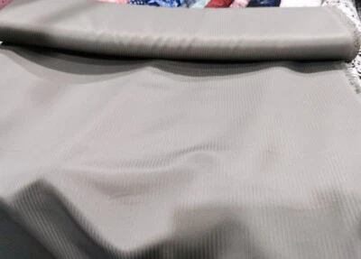 "NUEVO* Viscosa turquesa suave/fluida de alta calidad y estampado floral multicolor 58"" de ancho Foto 1 de 4