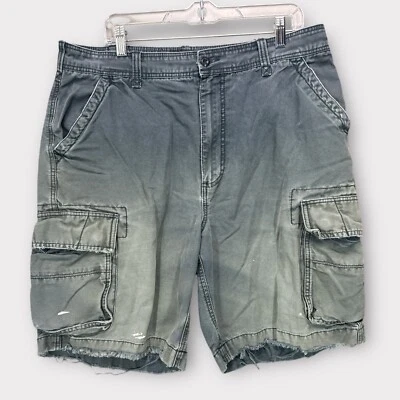 Vintage American Eagle Shorts Mens 38 Cargo Pockets Logo Distressed Baggy Y2K - Image 1 of 4