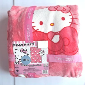Hello Kitty HOT PINK Bows 60 x 90" TWIN Throw Blanket Valentine NWT - Picture 1 of 10
