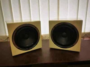 Avantone MixCubes Passive (Pair) 2011 - Buttercream - Picture 1 of 11
