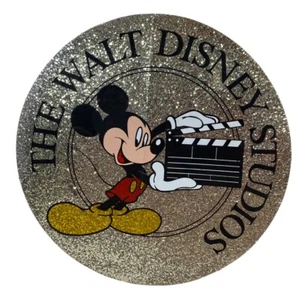 Walt Disney Studios Aufkleber Mickey Mouse Silber Glitzer Kreis 5,5" Decal - Bild 1 von 4