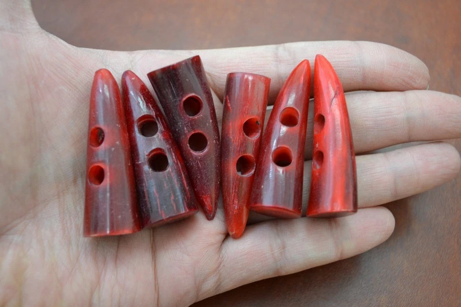 6 PCS RED BUFFALO HORN TOGGLE SEWING 2 HOLE BUTTONS CRAFT 2" #T-256 - Image 1 of 1